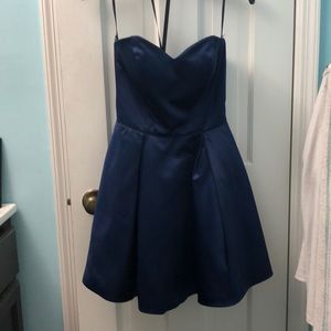 sherri hill size 4 strapless